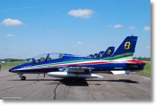 Aermacchi MB-339 AMI-FrecceTricolori-Meeting-BA102-Dijon-Longvic-27juin2008-DSC_0111.JPG